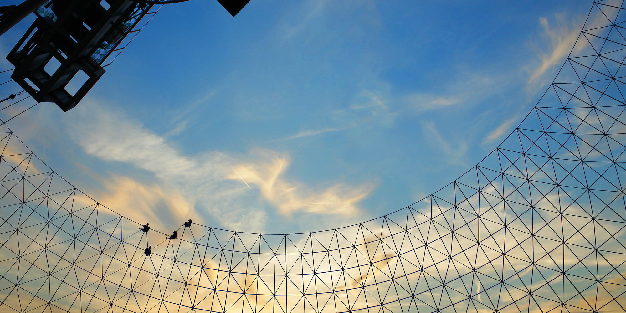 西安网架加工 , 打磨网架配件每一道工艺